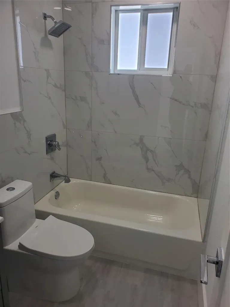 70 NW 13th Avenue Dania Beach FL 33004