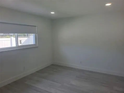 70 NW 13th Avenue Dania Beach FL 33004