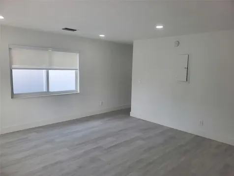 70 NW 13th Avenue Dania Beach FL 33004