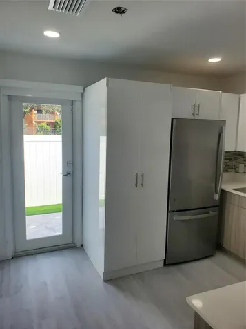 70 NW 13th Avenue Dania Beach FL 33004