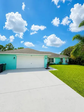 402 SE Strait Avenue Port St Lucie FL 34983