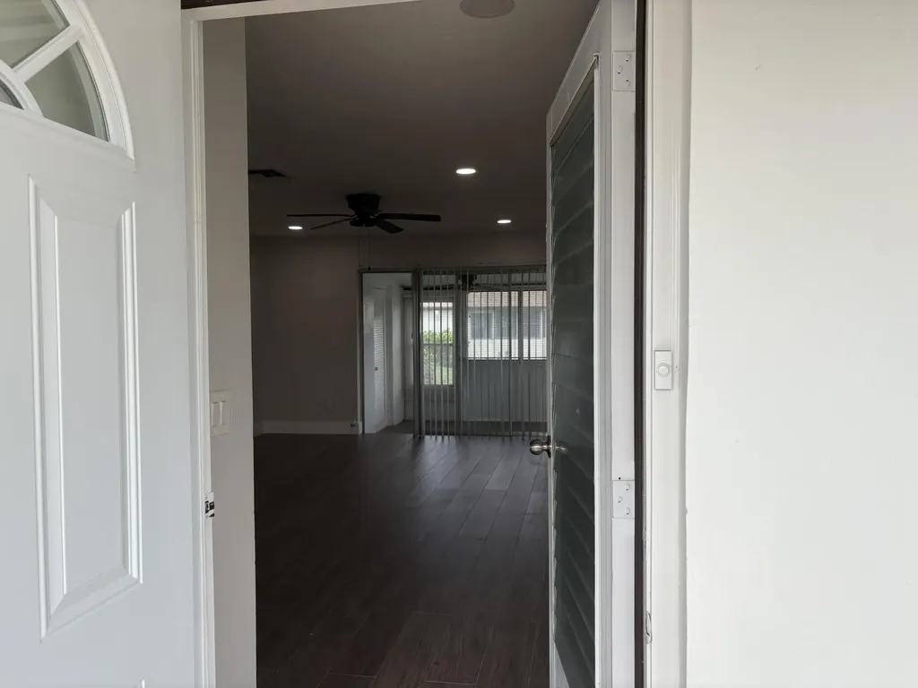 2930 Crosley Drive E West Palm Beach FL 33415