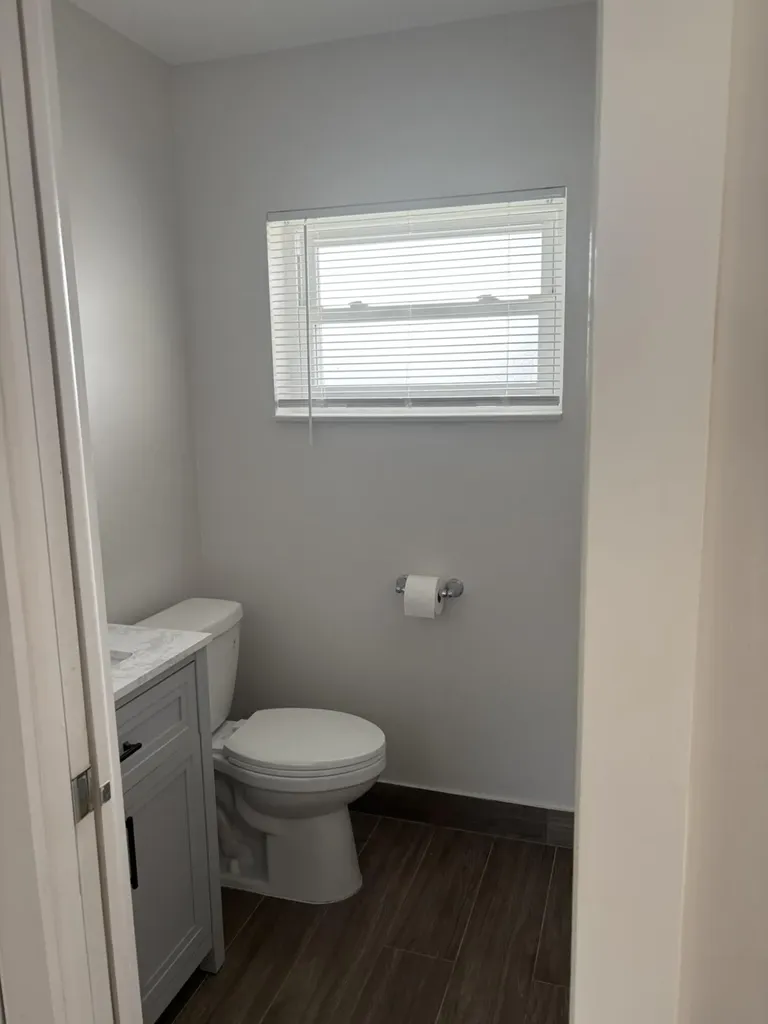 2930 Crosley Drive E West Palm Beach FL 33415