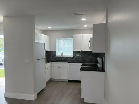 2930 Crosley Drive E West Palm Beach FL 33415