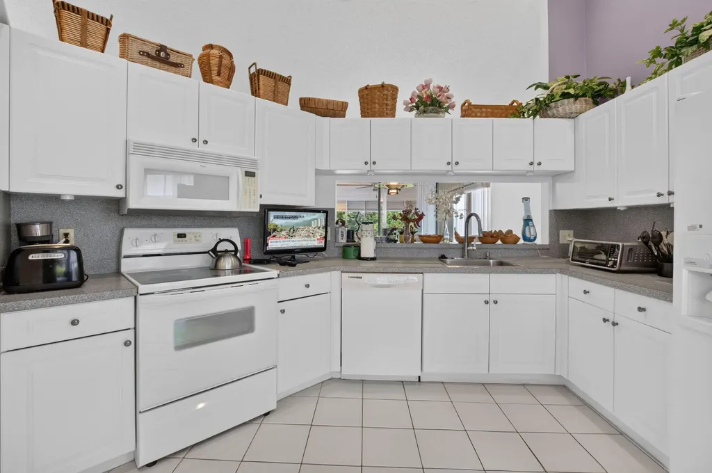 7537 Lexington Club Boulevard Delray Beach FL 33446
