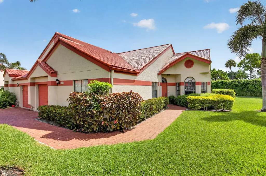 7537 Lexington Club Boulevard Delray Beach FL 33446