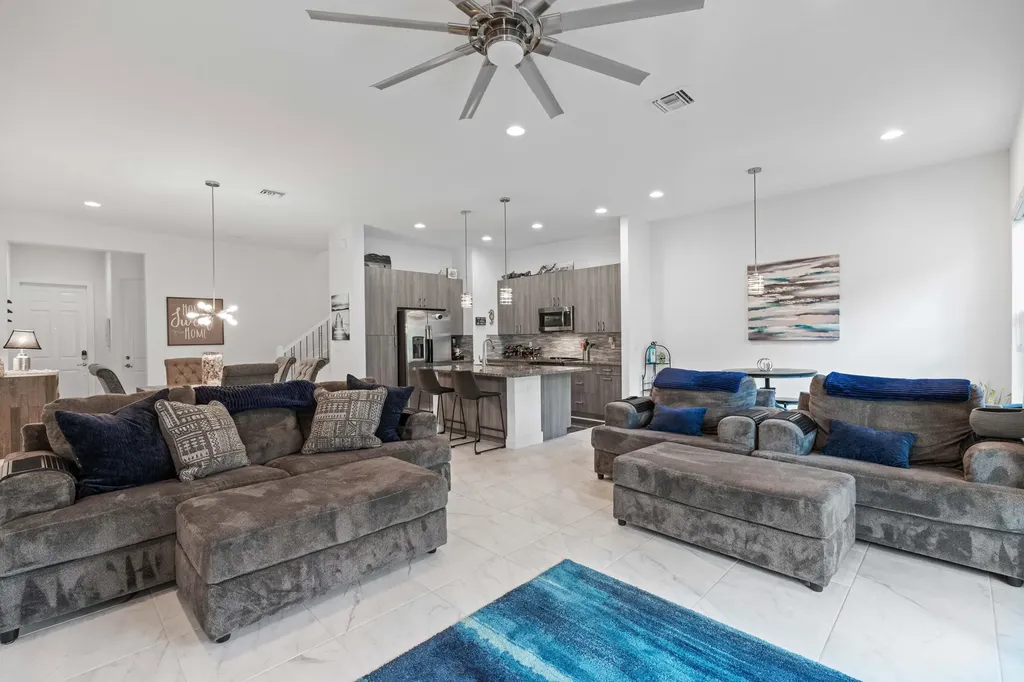 4849 Pointe Midtown Road Palm Beach Gardens FL 33418