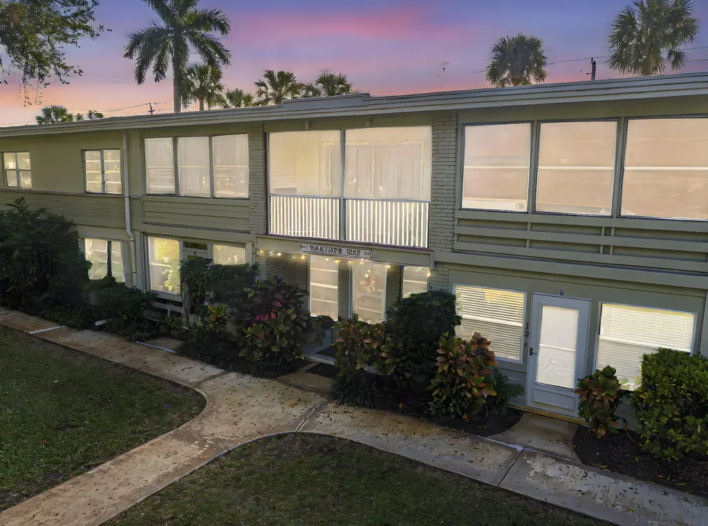 677 Royal Palm Boulevard Vero Beach FL 32960