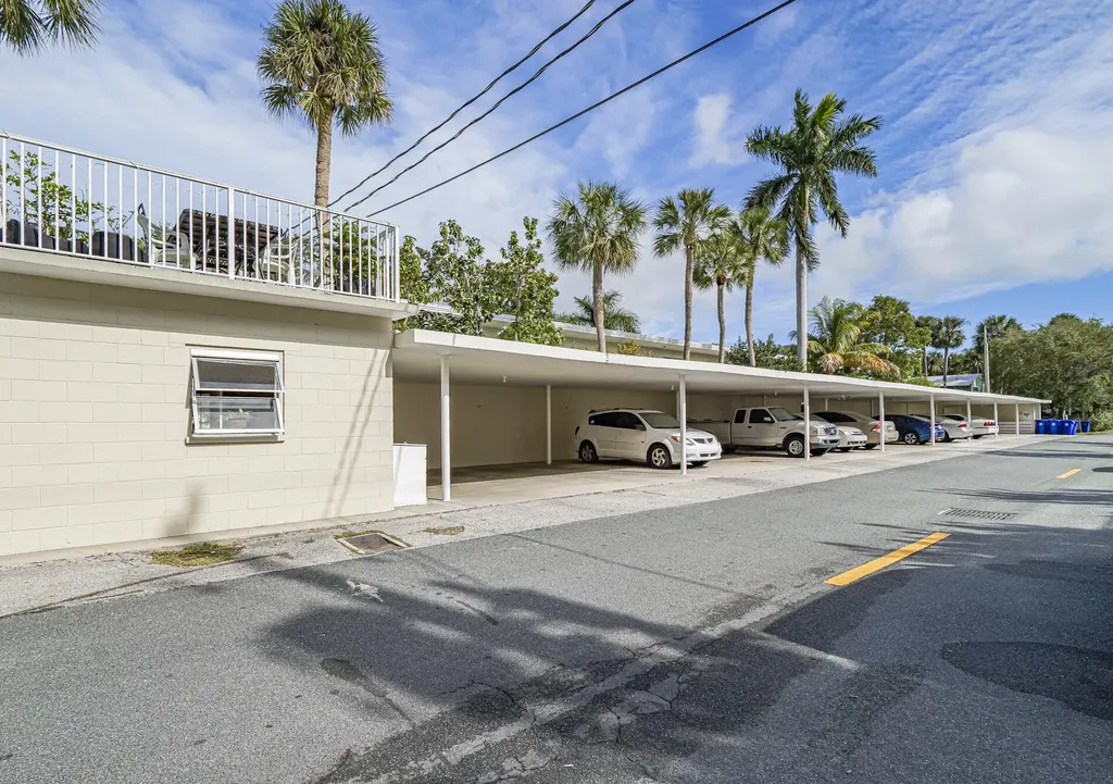 677 Royal Palm Boulevard Vero Beach FL 32960