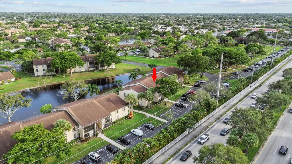 722 Sunny Pine Way Greenacres FL 33415