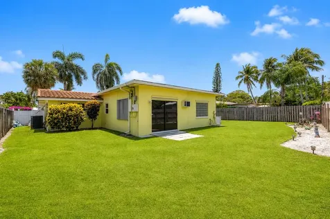1961 NE 31st Street Lighthouse Point FL 33064