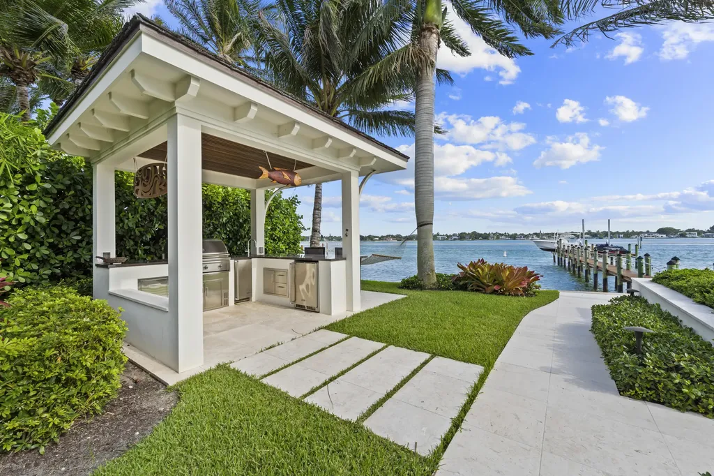 18714 Rio Vista Drive Jupiter FL 33469