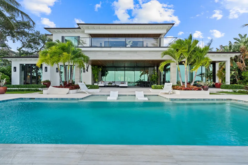 18714 Rio Vista Drive Jupiter FL 33469