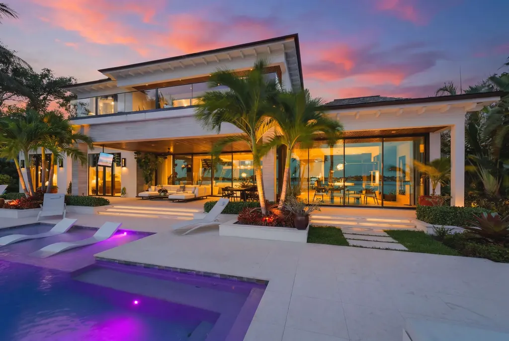 18714 Rio Vista Drive Jupiter FL 33469