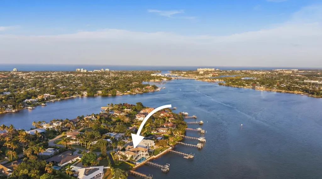 18714 Rio Vista Drive Jupiter FL 33469