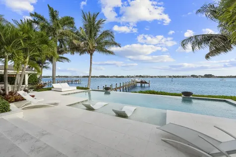 18714 Rio Vista Drive Jupiter FL 33469