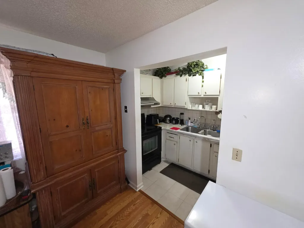 4919 Freedom Circle Lake Worth FL 33461