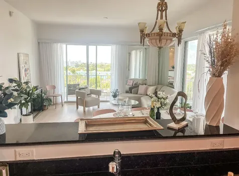 806 E Windward Way Lantana FL 33462