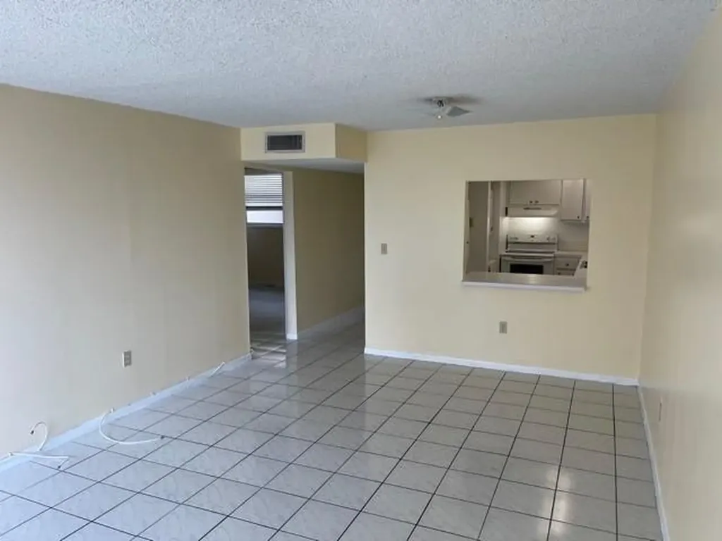10000 NW 80th Court Hialeah Gardens FL 33016
