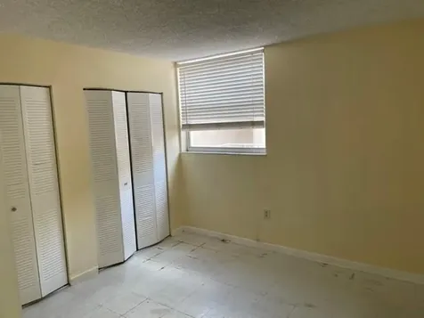 10000 NW 80th Court Hialeah Gardens FL 33016