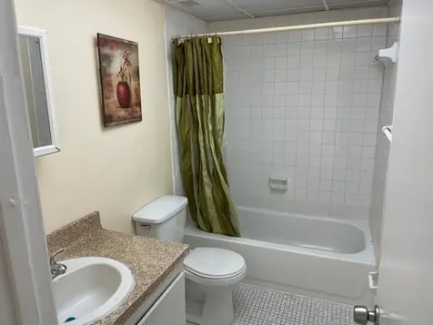 10000 NW 80th Court Hialeah Gardens FL 33016