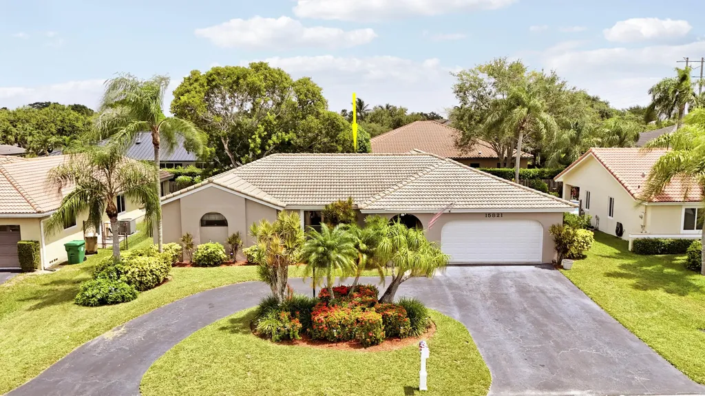 15821 Sedgewyck Circle N Davie FL 33331