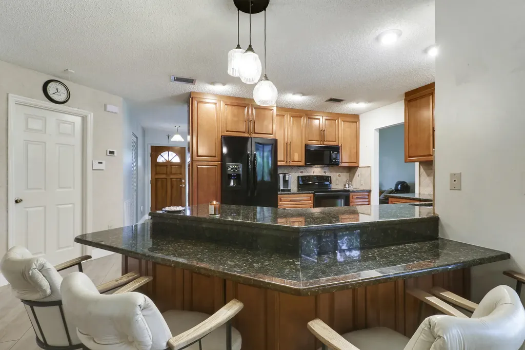 15821 Sedgewyck Circle N Davie FL 33331