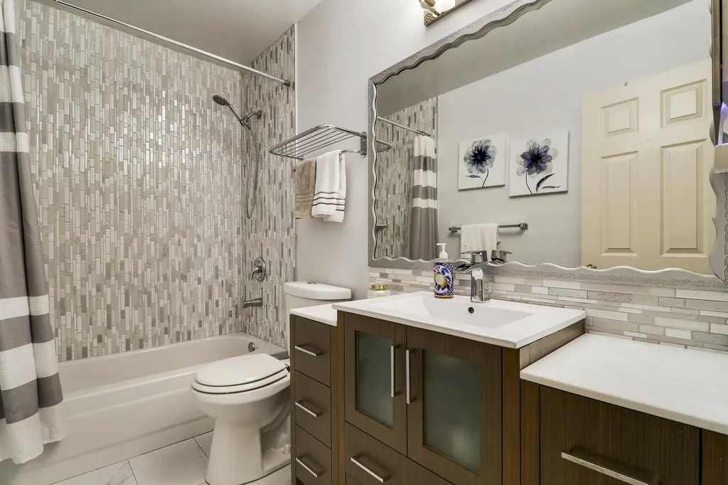 15821 Sedgewyck Circle N Davie FL 33331