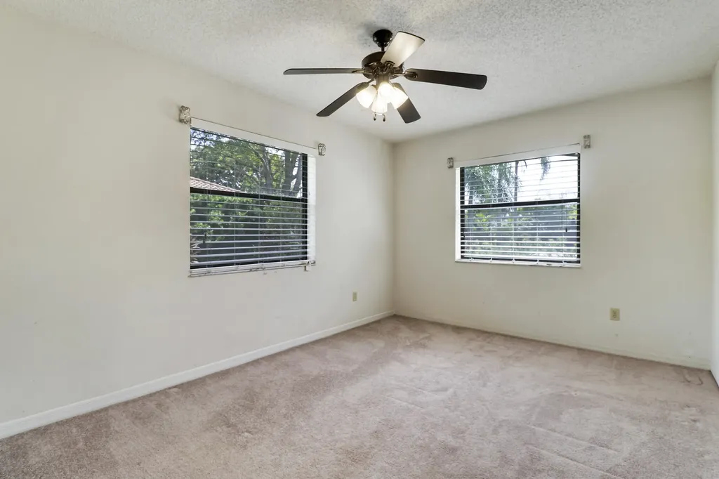 15821 Sedgewyck Circle N Davie FL 33331