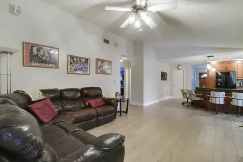 15821 Sedgewyck Circle N Davie FL 33331