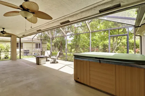 15821 Sedgewyck Circle N Davie FL 33331
