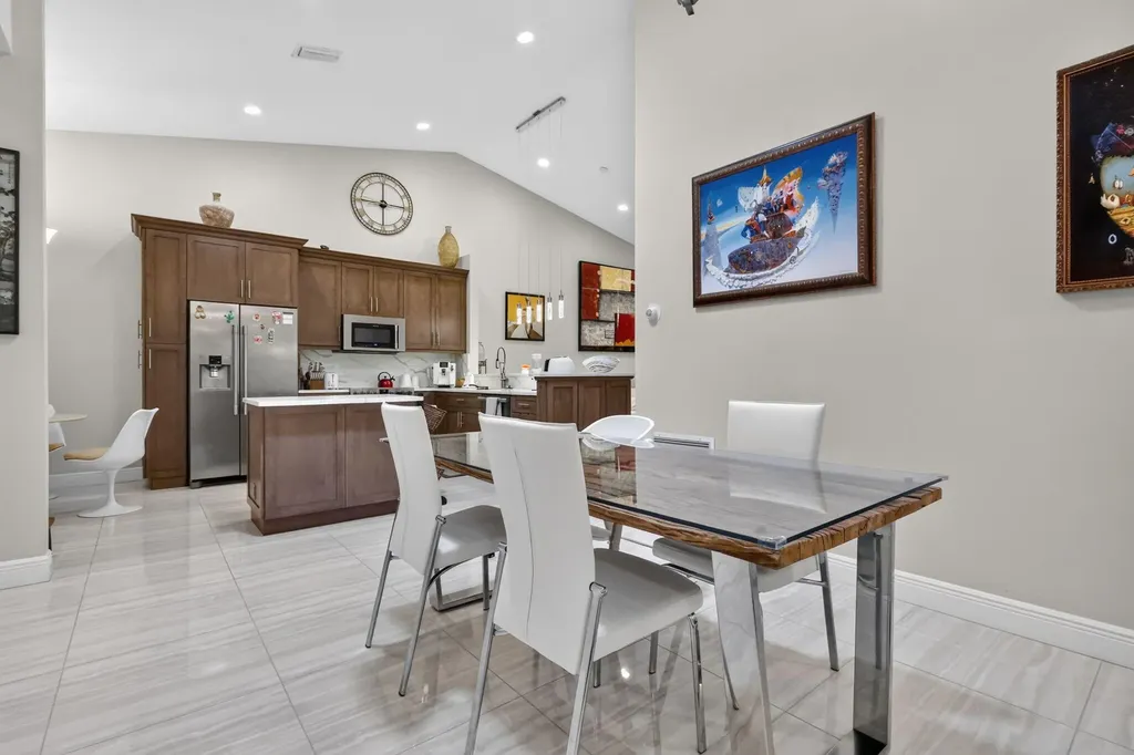 14243 W La Sedona Delray Beach FL 33484