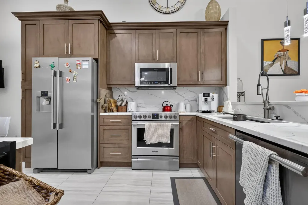 14243 W La Sedona Delray Beach FL 33484