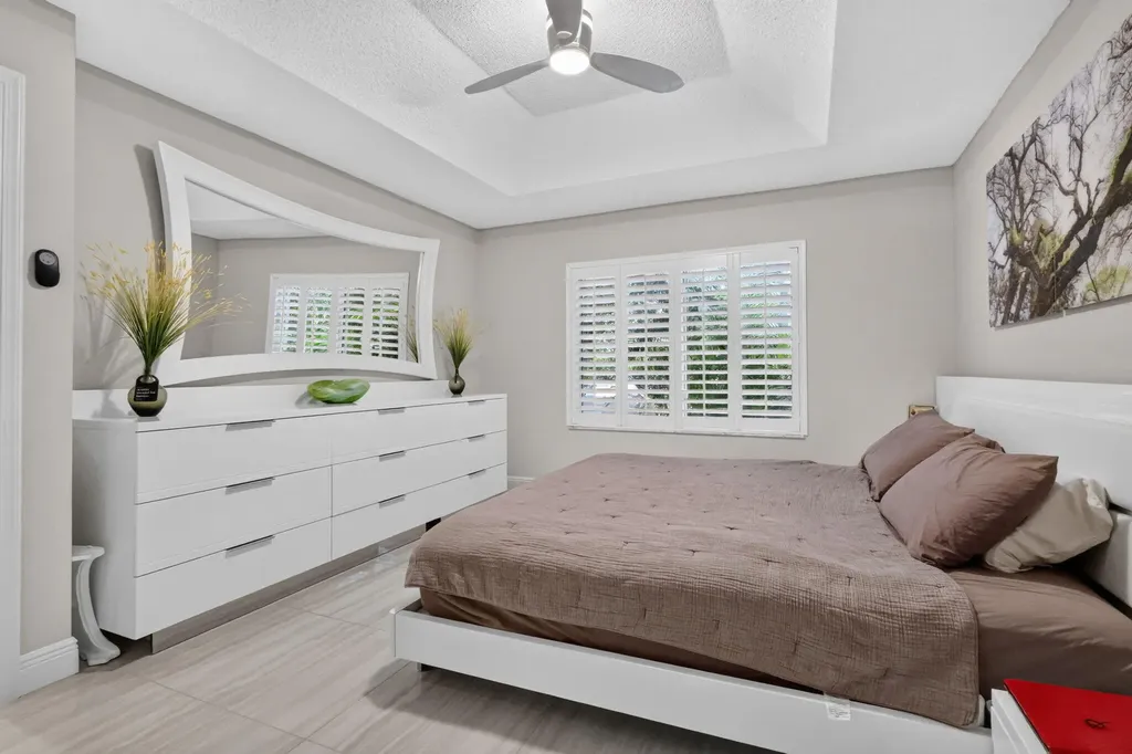 14243 W La Sedona Delray Beach FL 33484