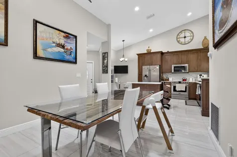 14243 W La Sedona Delray Beach FL 33484