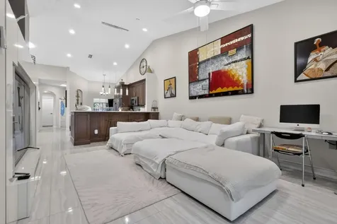 14243 W La Sedona Delray Beach FL 33484