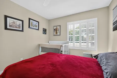 14243 W La Sedona Delray Beach FL 33484