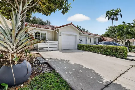 14243 W La Sedona Delray Beach FL 33484