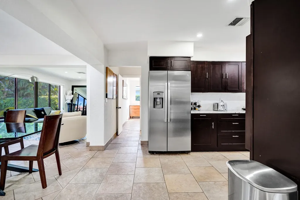 1520 NE 53rd Street Fort Lauderdale FL 33334