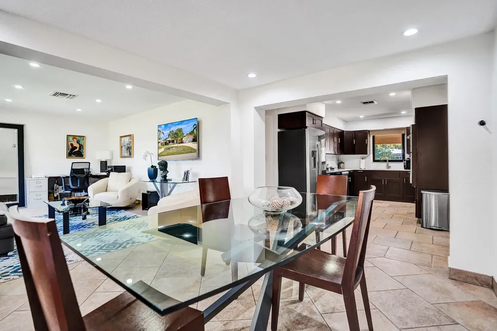 1520 NE 53rd Street Fort Lauderdale FL 33334
