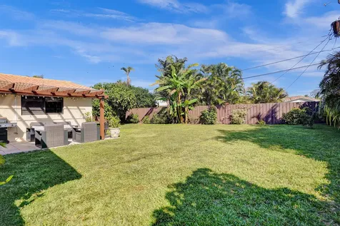1520 NE 53rd Street Fort Lauderdale FL 33334