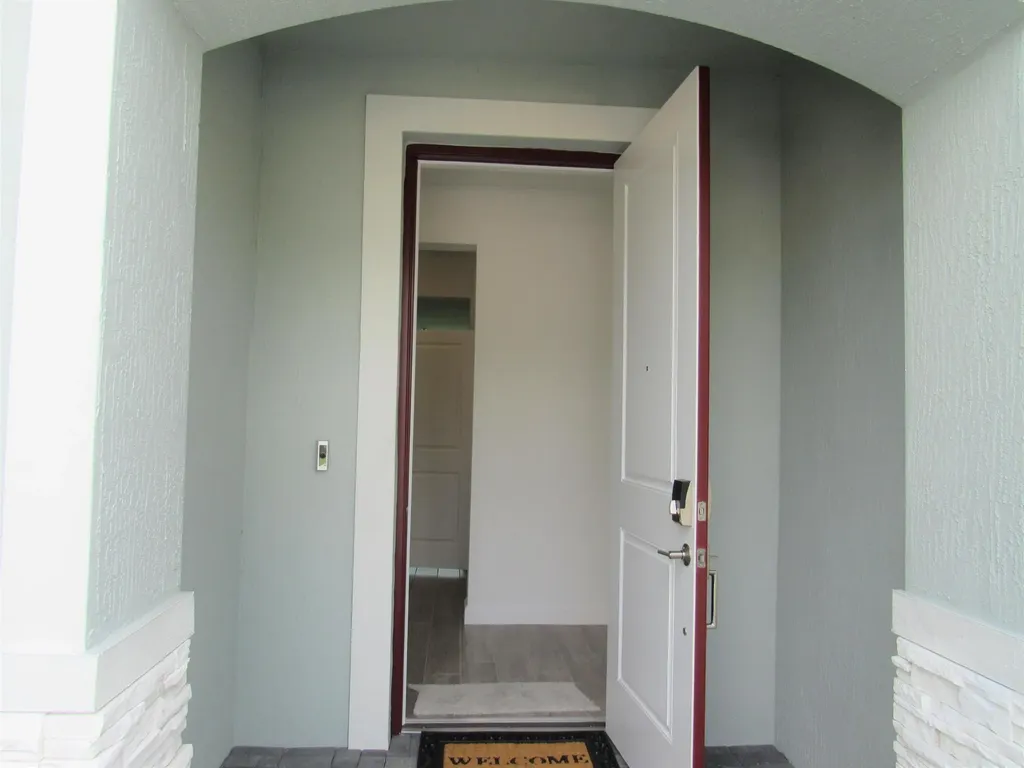 4332 Pond Lily Lane Lake Worth FL 33467