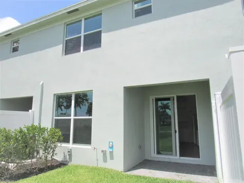 4332 Pond Lily Lane Lake Worth FL 33467