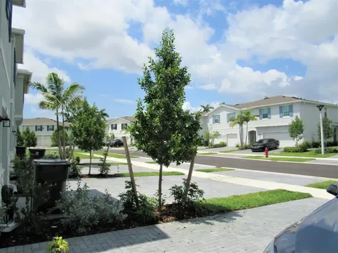 4332 Pond Lily Lane Lake Worth FL 33467