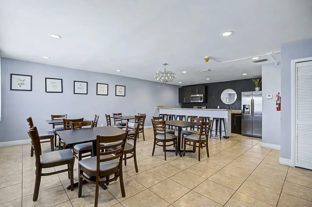 421 NE 1st Street Hallandale Beach FL 33009