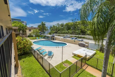 421 NE 1st Street Hallandale Beach FL 33009