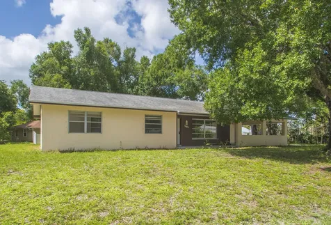 5605 38th Street Vero Beach FL 32966