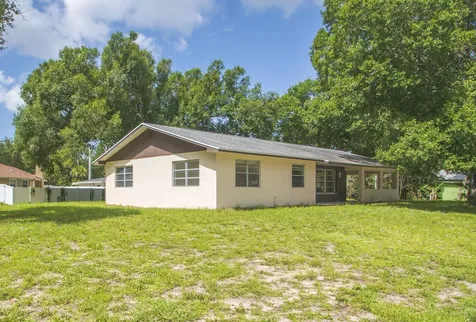 5605 38th Street Vero Beach FL 32966