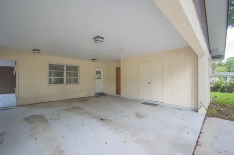 5605 38th Street Vero Beach FL 32966