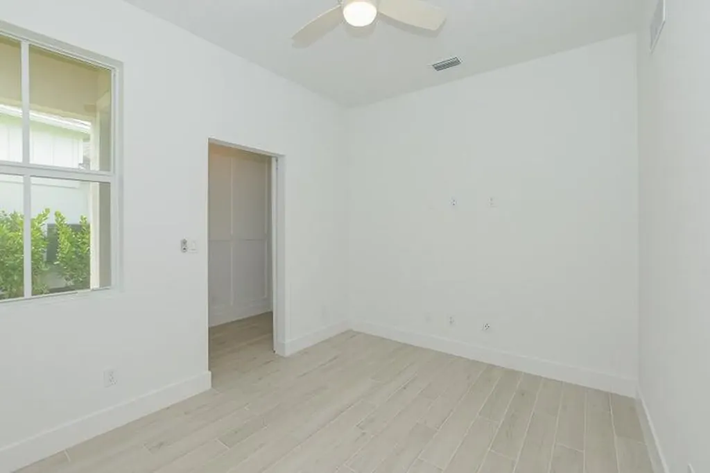 10307 NW Dreamweaver Road Port St Lucie FL 34987